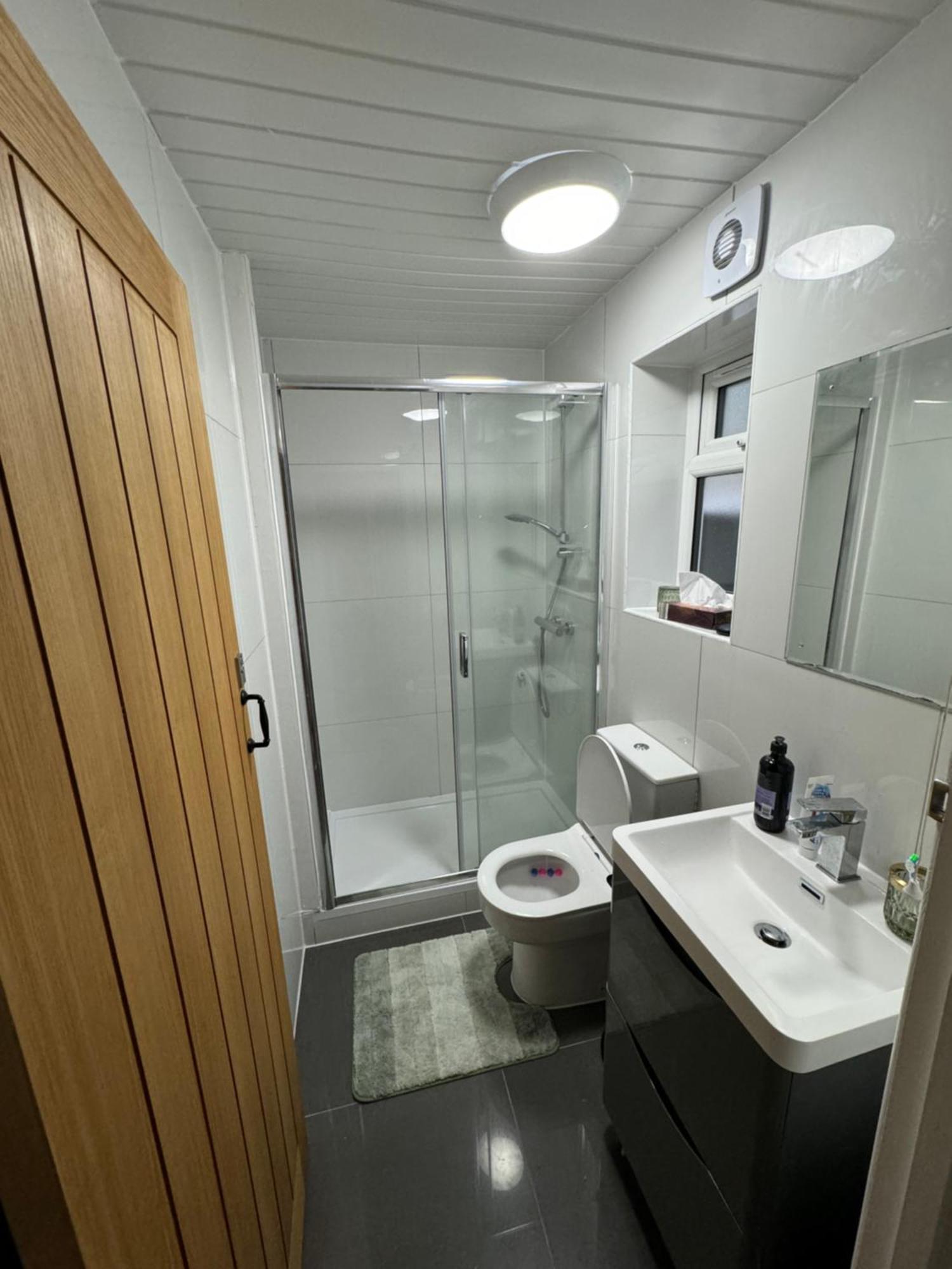 Wild & Free Hot Tub Retreat Apartment ดาร์ทฟอร์ด ภายนอก รูปภาพ